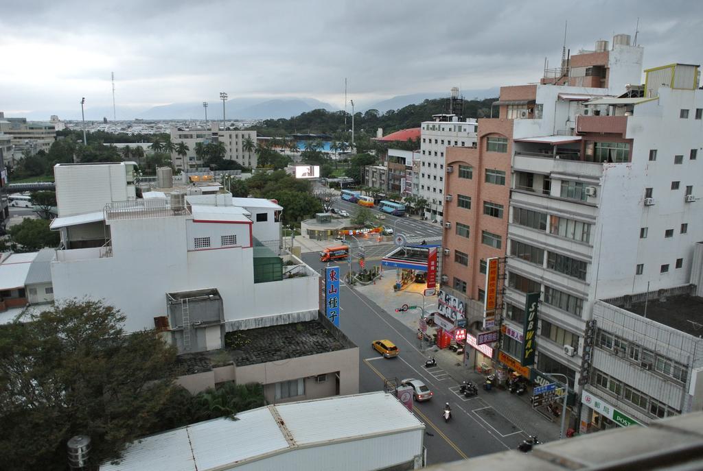 Melody Hotel Taitung Exterior photo