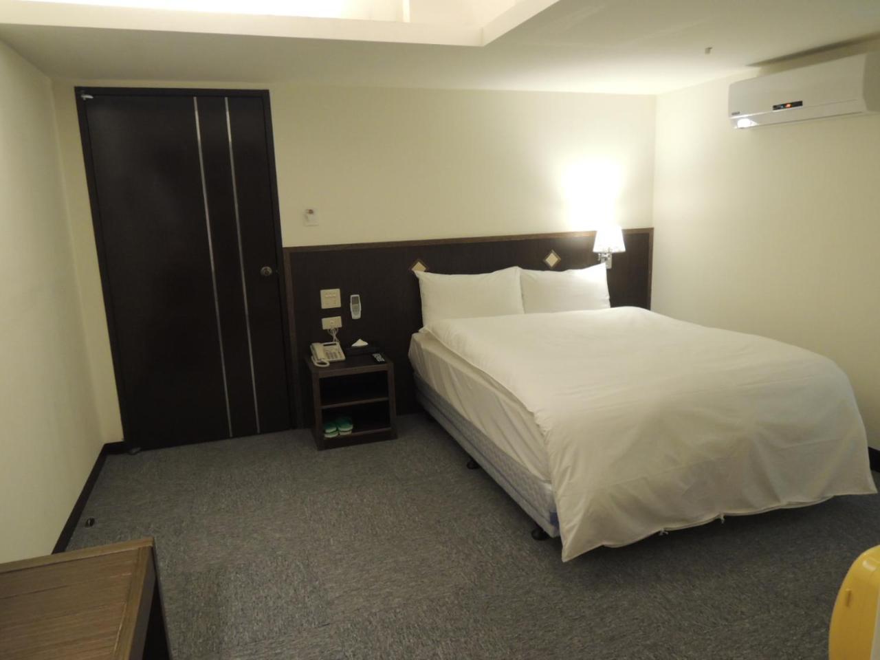Melody Hotel Taitung Exterior photo