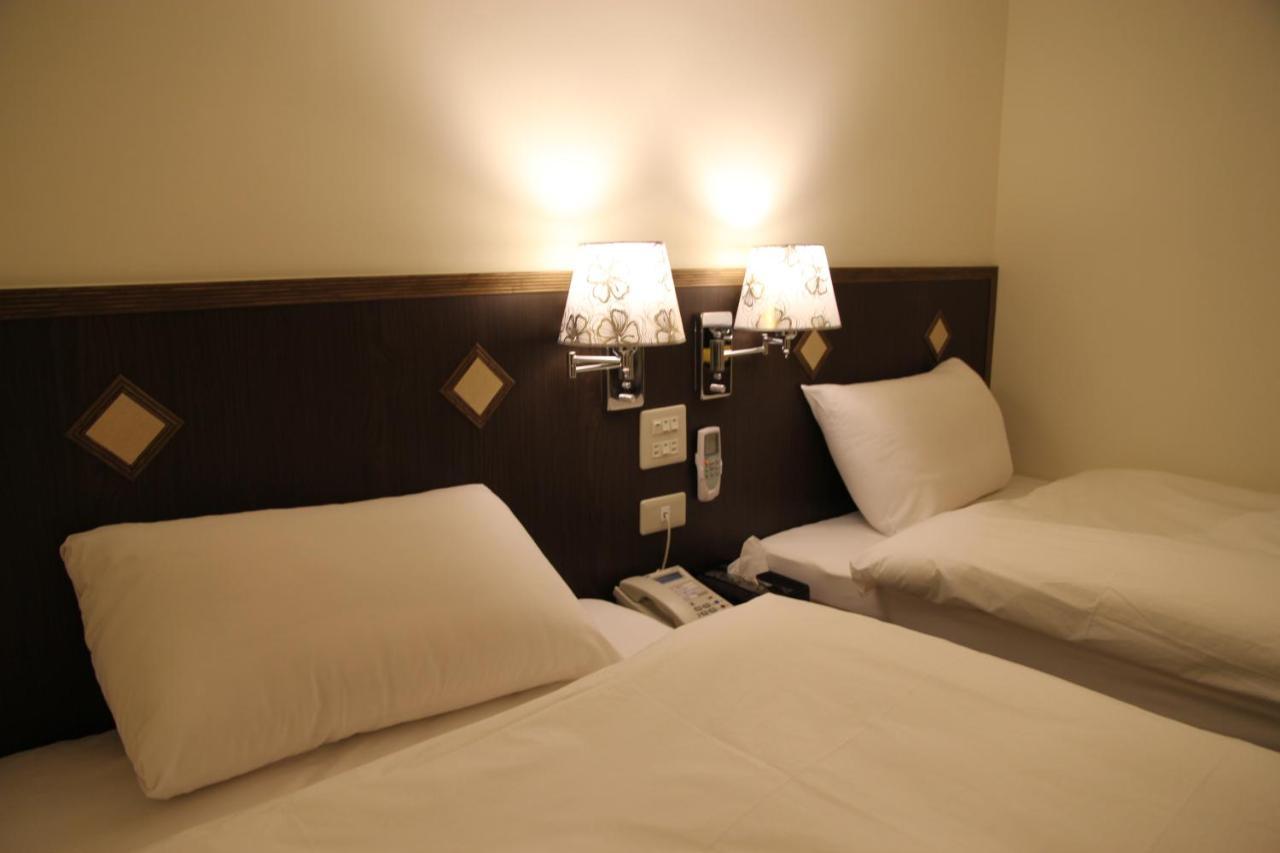 Melody Hotel Taitung Exterior photo